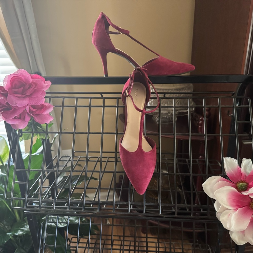 Cole Haan Maroon Heels Modern Silhouette